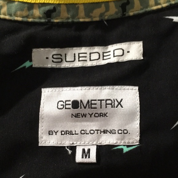 New With Tags “Geometrix” Men’s Button Down Shirt - Picture 7 of 11